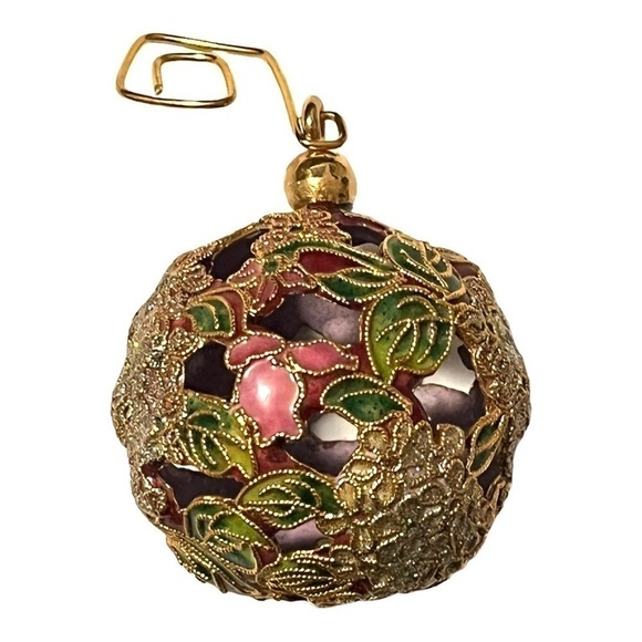 Other - Cloisonné floral ornament with gold finish hanger. Grandmillenial